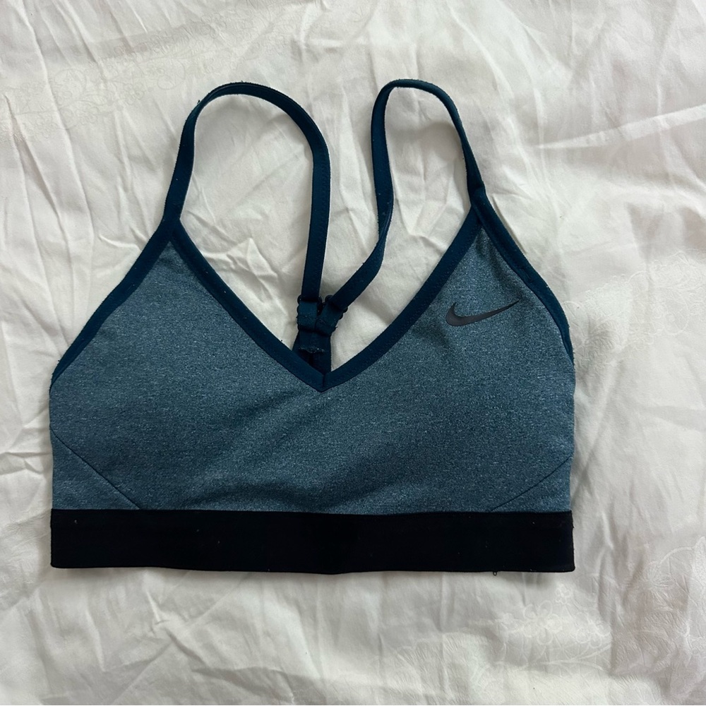 NIKE Indy Womens Drifit Sports Bra
